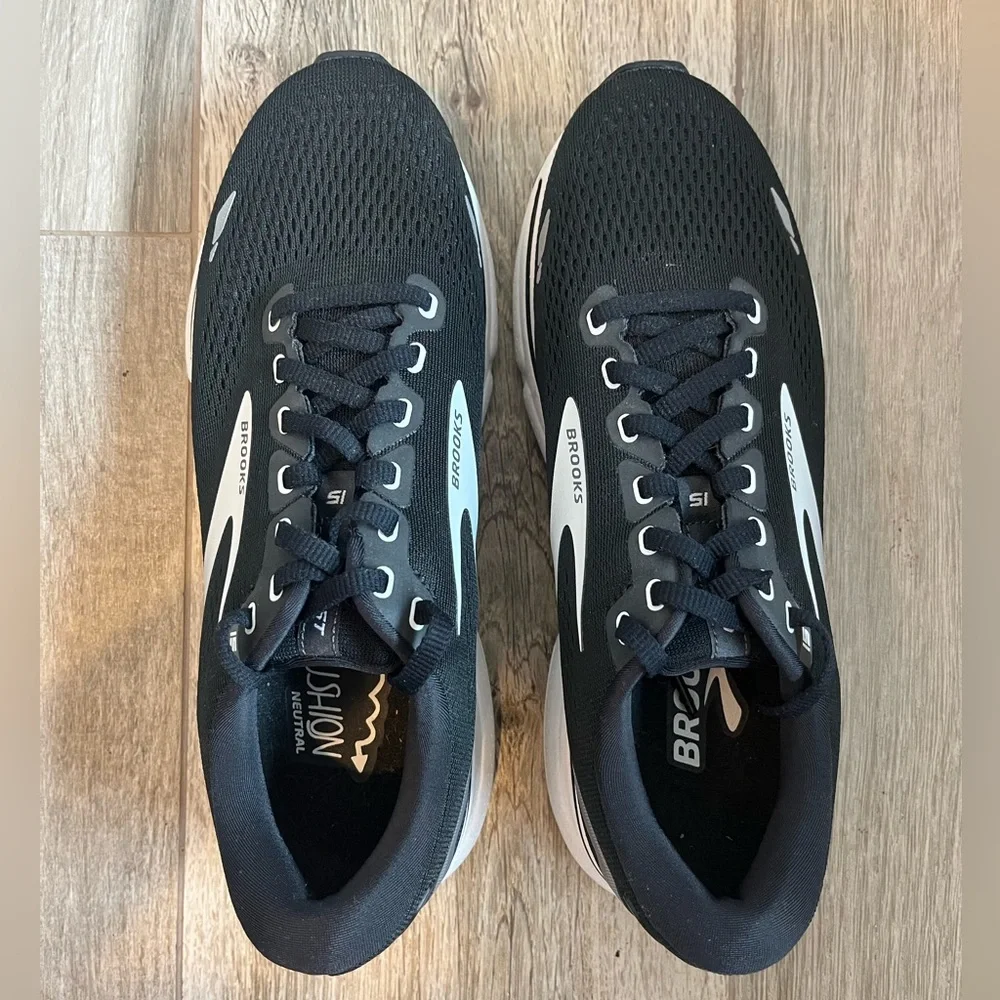 Brooks Ghost 15 Women’s Black and White Walking Running Shoes -size 8.5 - Picture 4 of 12